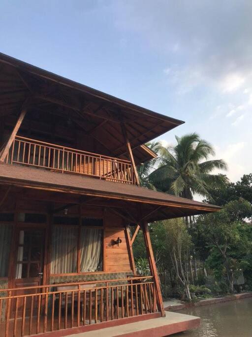 Villa As-Salam, Kadungora, Garut Bagian luar foto