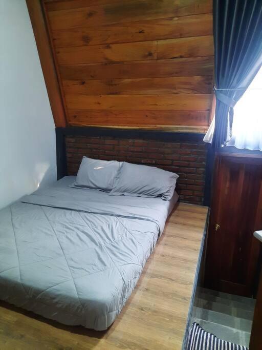 Villa As-Salam, Kadungora, Garut Bagian luar foto