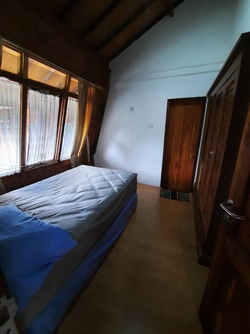 Villa As-Salam, Kadungora, Garut Bagian luar foto